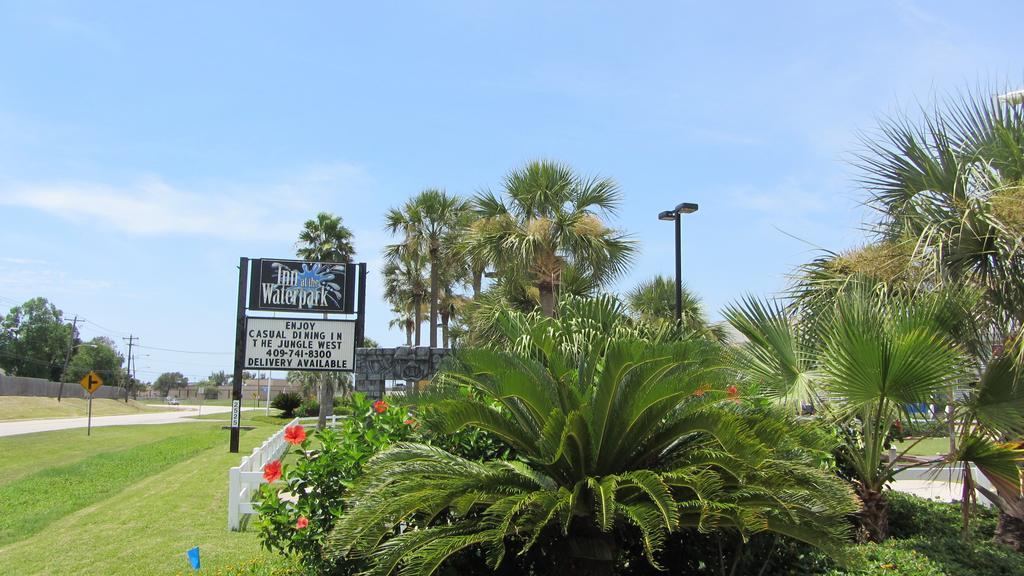 Inn At The Waterpark Galveston Exterior photo